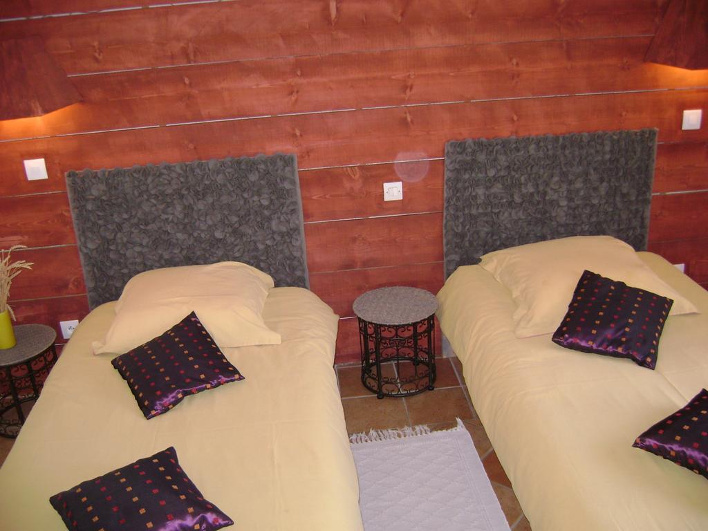 Les Chandelles Bed & Breakfast Villiers-le-Morhier Camera foto